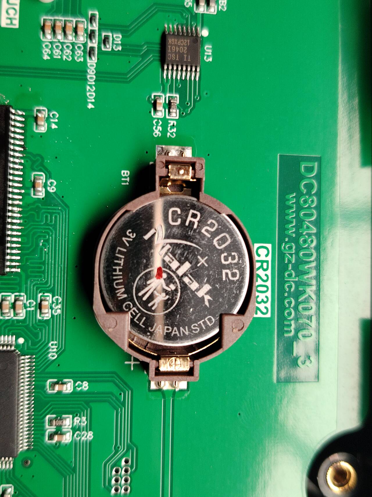 Cómo reemplazar la batería en el probador de dureza Digital Rockwell