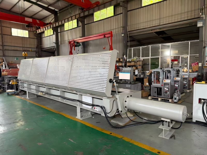 What is the ASTM E8, ISO 6892-1 Horizontal Tensile Testing Machine ?
