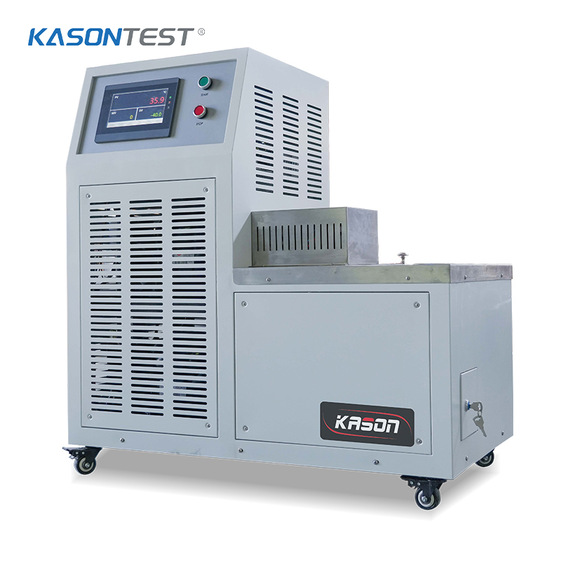 Comment le KASON CDW-100T répond-il aux normes ASTM E23-02A pour les tests d'impact à basse température ?